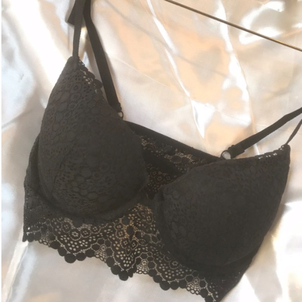 SUPER cute Black Bra/Bralette